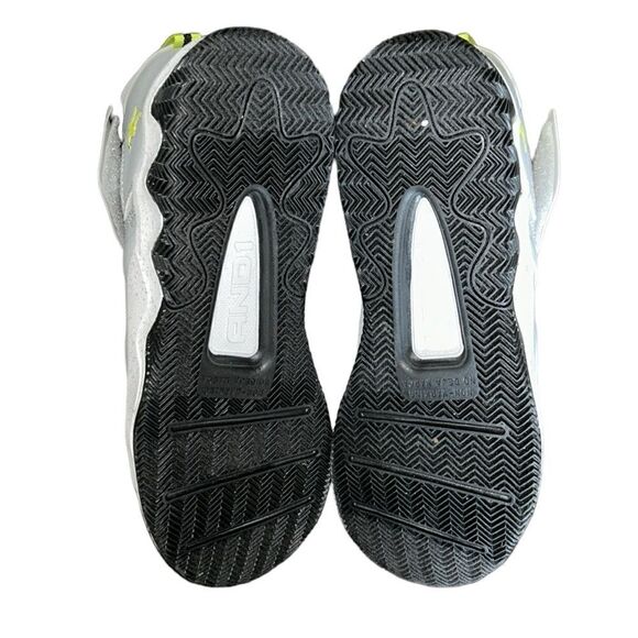 And1 Boys Gray Hightop Sneakers(Size 6) - Picture 4 of 7